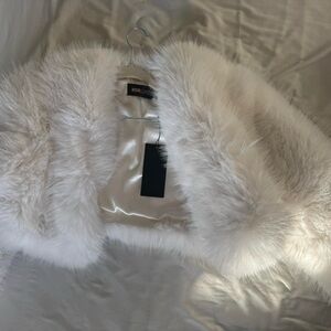 NWT Fashion Nova Luxe White Moscow Cropped Fur Coat Jacket XS